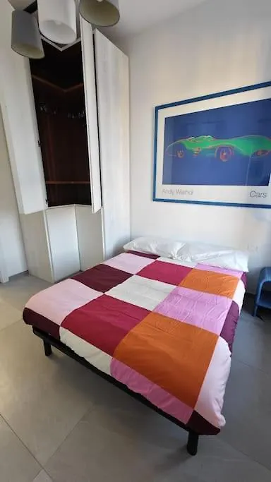 Baroni D - Free Private Parking-Wi- Fi And A-C Apartment Milan